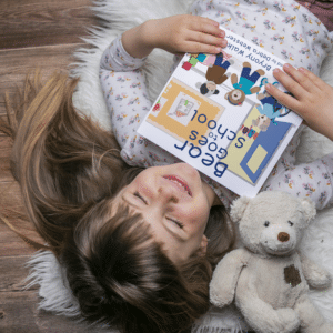 Alternative view of Bear Goes To School Book